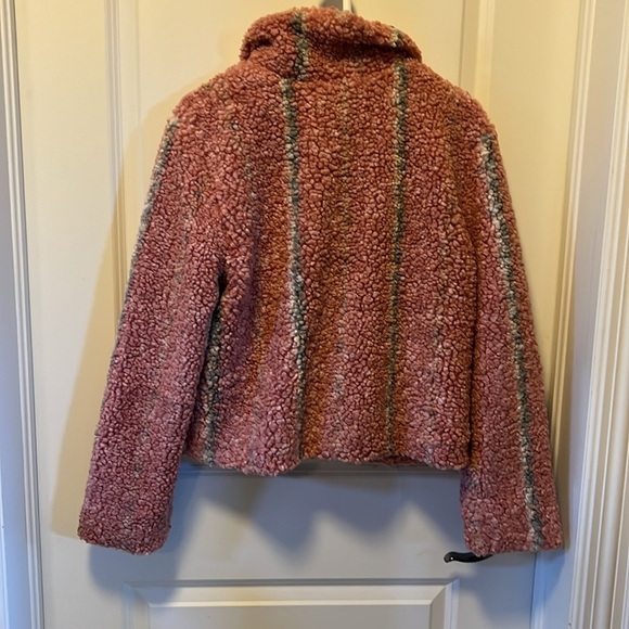 En Saison Light Pink Coat - Picture 2 of 8